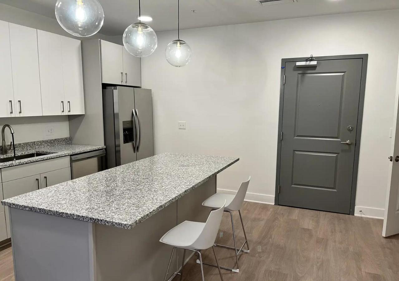 The Monroe Apartments By Barsala คลีฟแลนด์ ภายนอก รูปภาพ